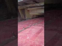 Εικόνα από κόκκινο-μαύρο καουτσούκ