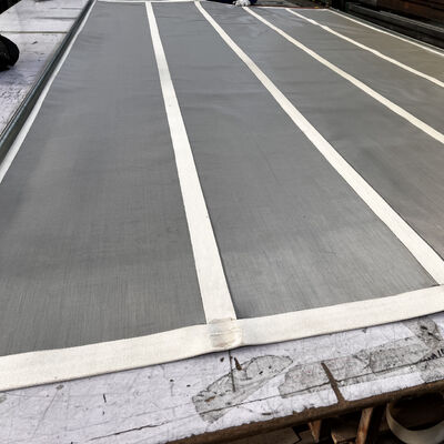 Εξατομικεύσιμο τετραγωνικό χαλί πλέγματος οθόνης ανοξείδωτου τρυπών για τη δόνηση