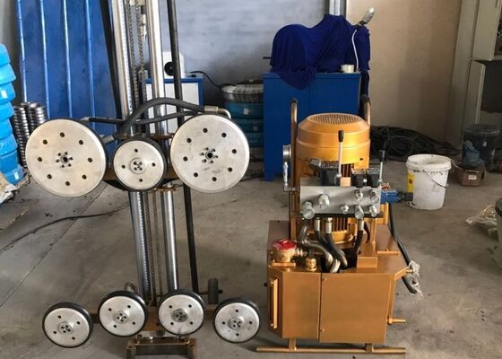 Σταθερό και ισχυρό υδραυλικό πριόνι καλωδίων εξόδου για αδιάβροχο και σταθερή εργασία